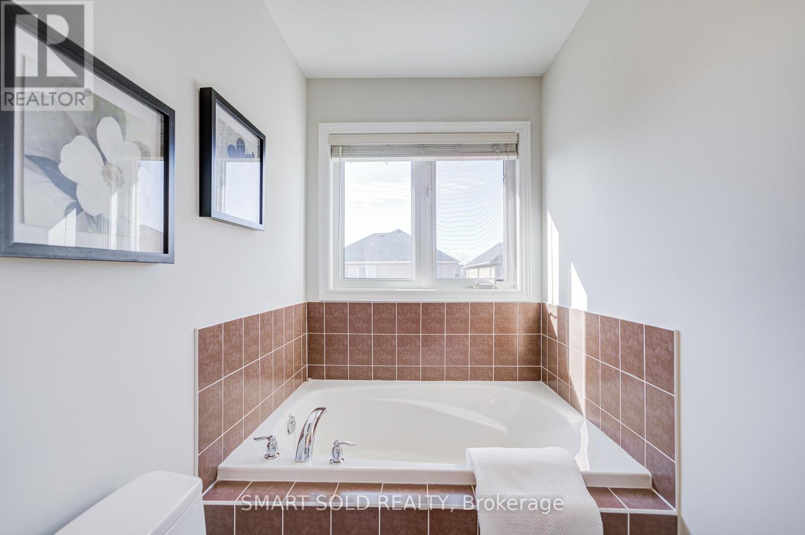 11 Borjana Boulevard, Vaughan, Ontario  L4J 0E7 - Photo 28 - N12917574