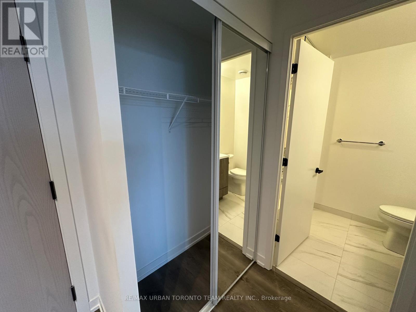 5203 - 8 Interchange Way, Vaughan, Ontario  L4K 5Z7 - Photo 11 - N12917608