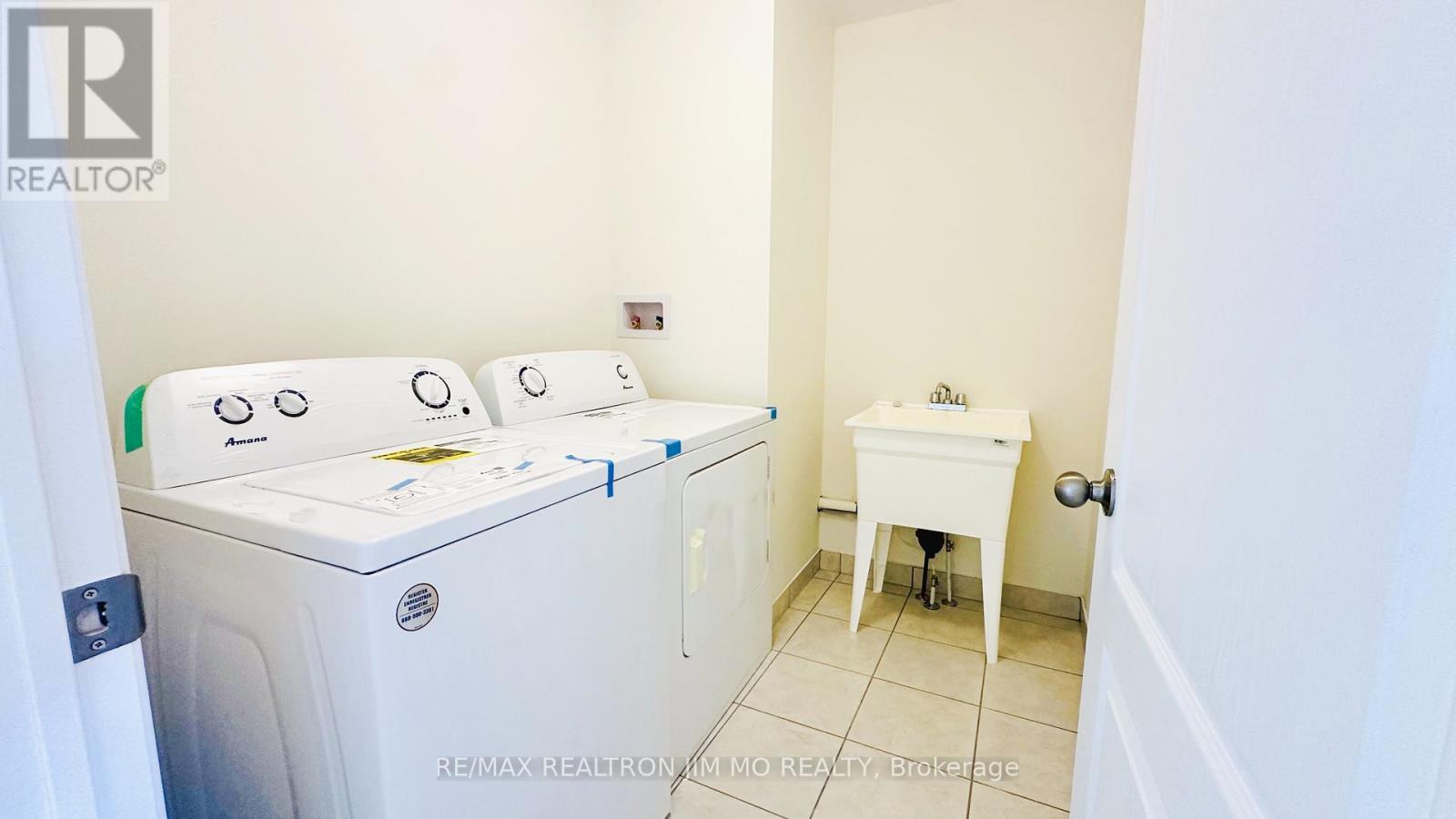 104 Cliff Thompson Court, Georgina, Ontario  L0E 1R0 - Photo 17 - N12917610