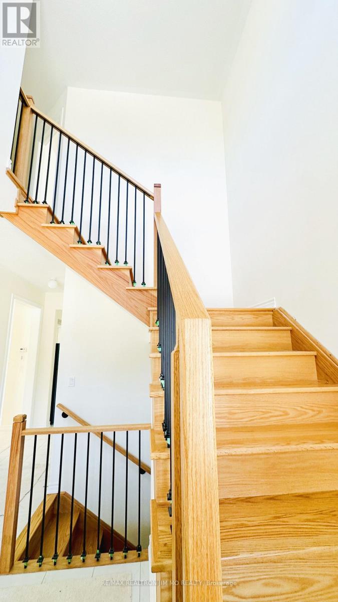 104 Cliff Thompson Court, Georgina, Ontario  L0E 1R0 - Photo 22 - N12917610