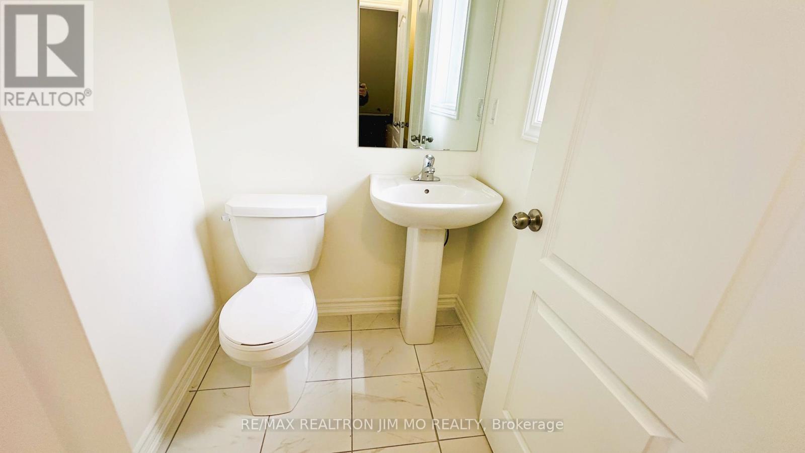 104 Cliff Thompson Court, Georgina, Ontario  L0E 1R0 - Photo 23 - N12917610