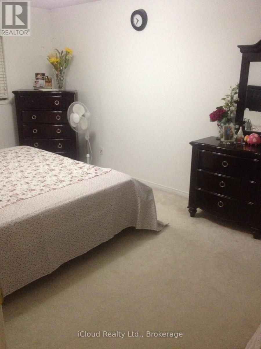 42 Flurry Circle, Brampton, Ontario  L6X 0S8 - Photo 11 - W12917546