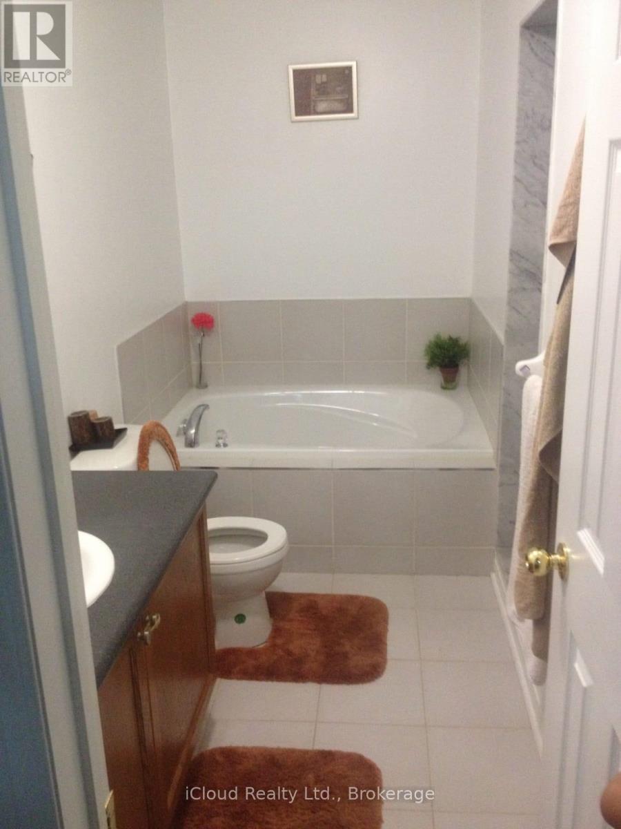 42 Flurry Circle, Brampton, Ontario  L6X 0S8 - Photo 16 - W12917546