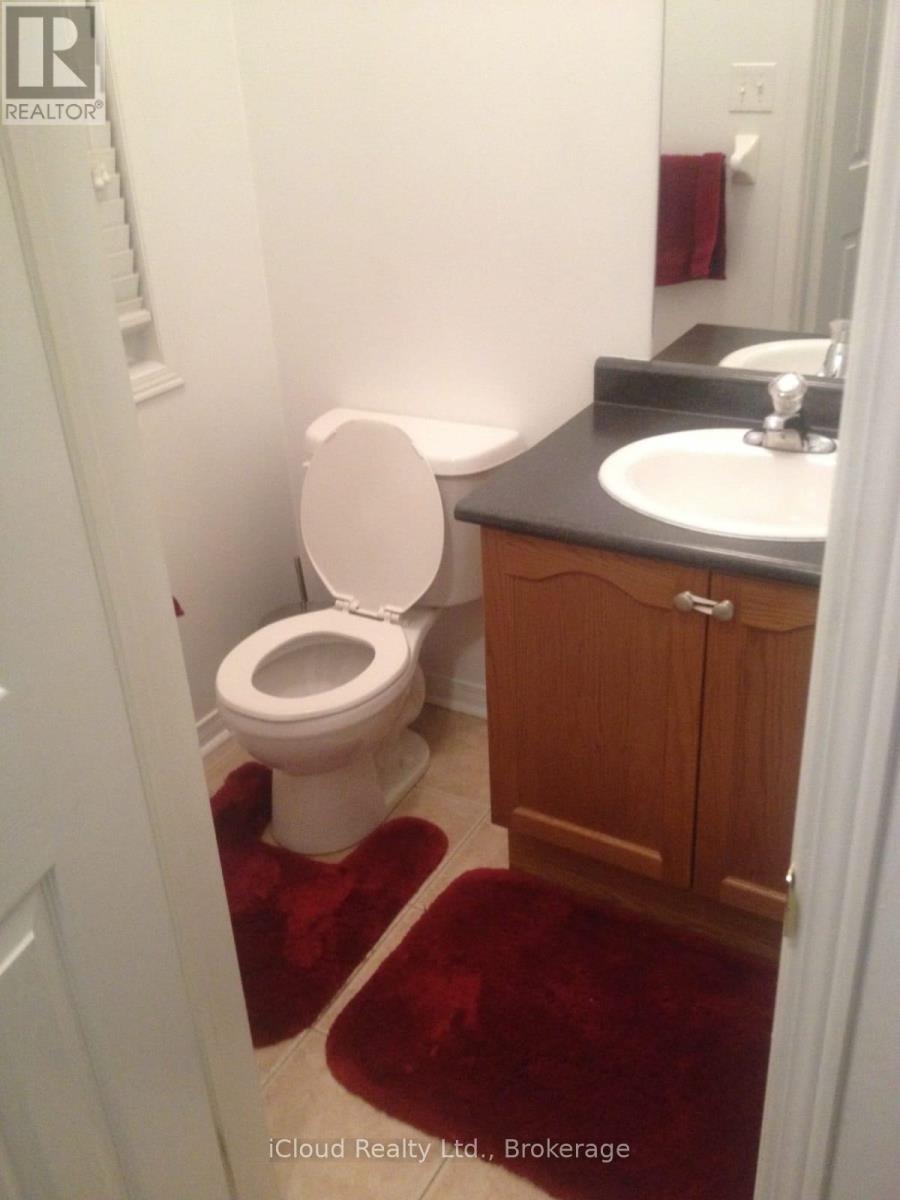 42 Flurry Circle, Brampton, Ontario  L6X 0S8 - Photo 7 - W12917546