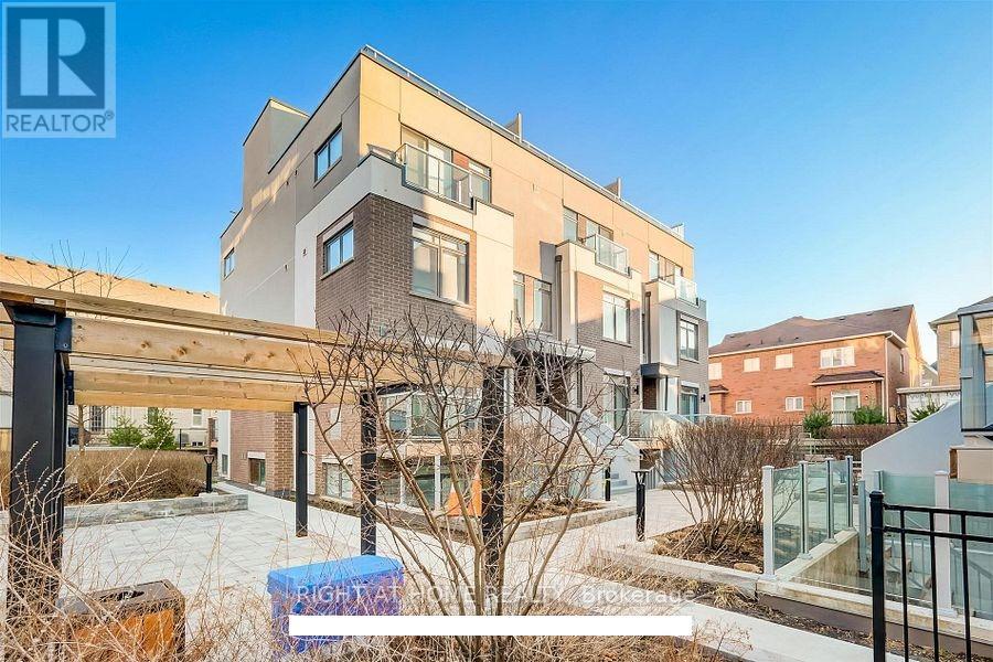 121 - 3062 SIXTH LINE, Oakville, Ontario