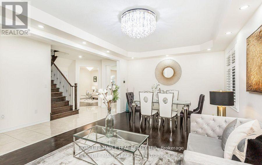 11 Cloverhaven Road, Brampton, Ontario  L6P 4E4 - Photo 13 - W12917556