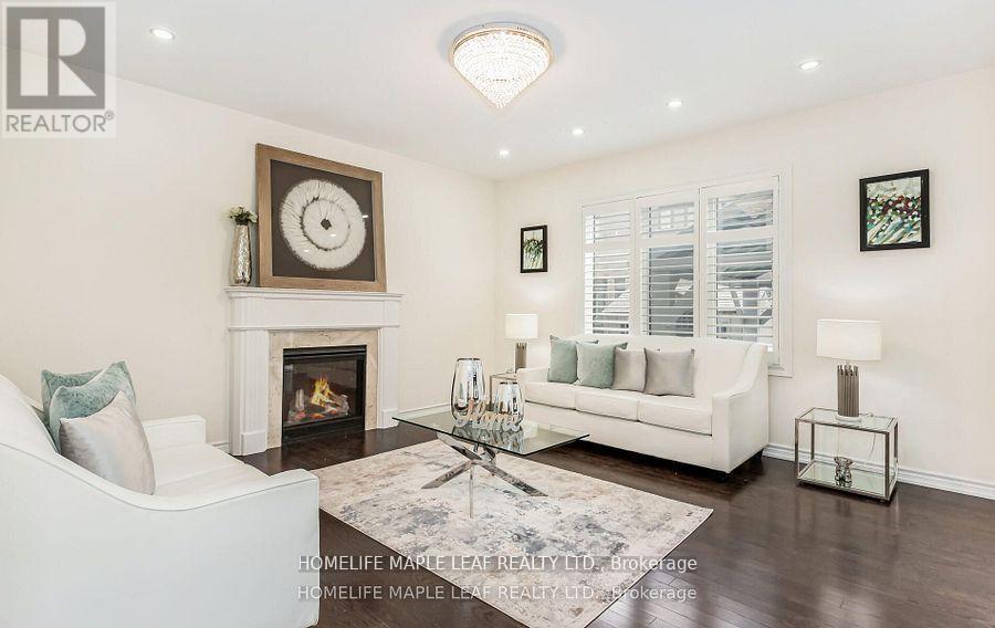 11 Cloverhaven Road, Brampton, Ontario  L6P 4E4 - Photo 19 - W12917556