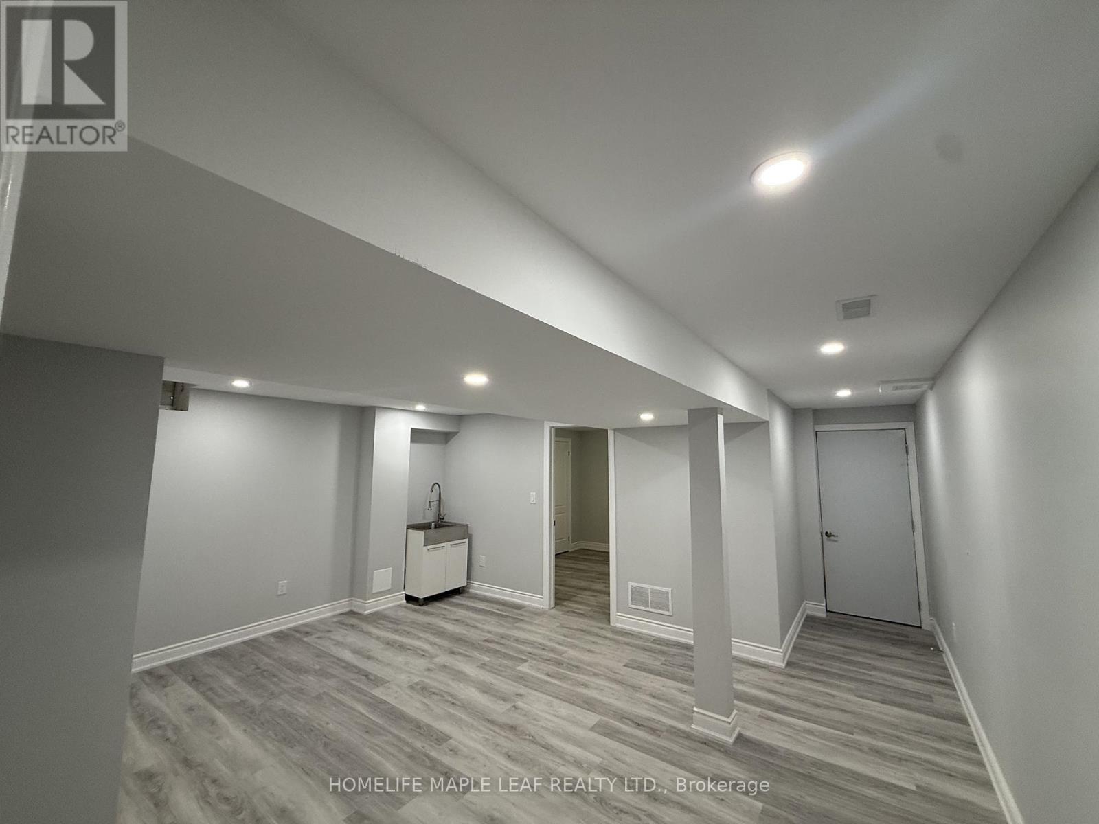 11 Cloverhaven Road, Brampton, Ontario  L6P 4E4 - Photo 42 - W12917556