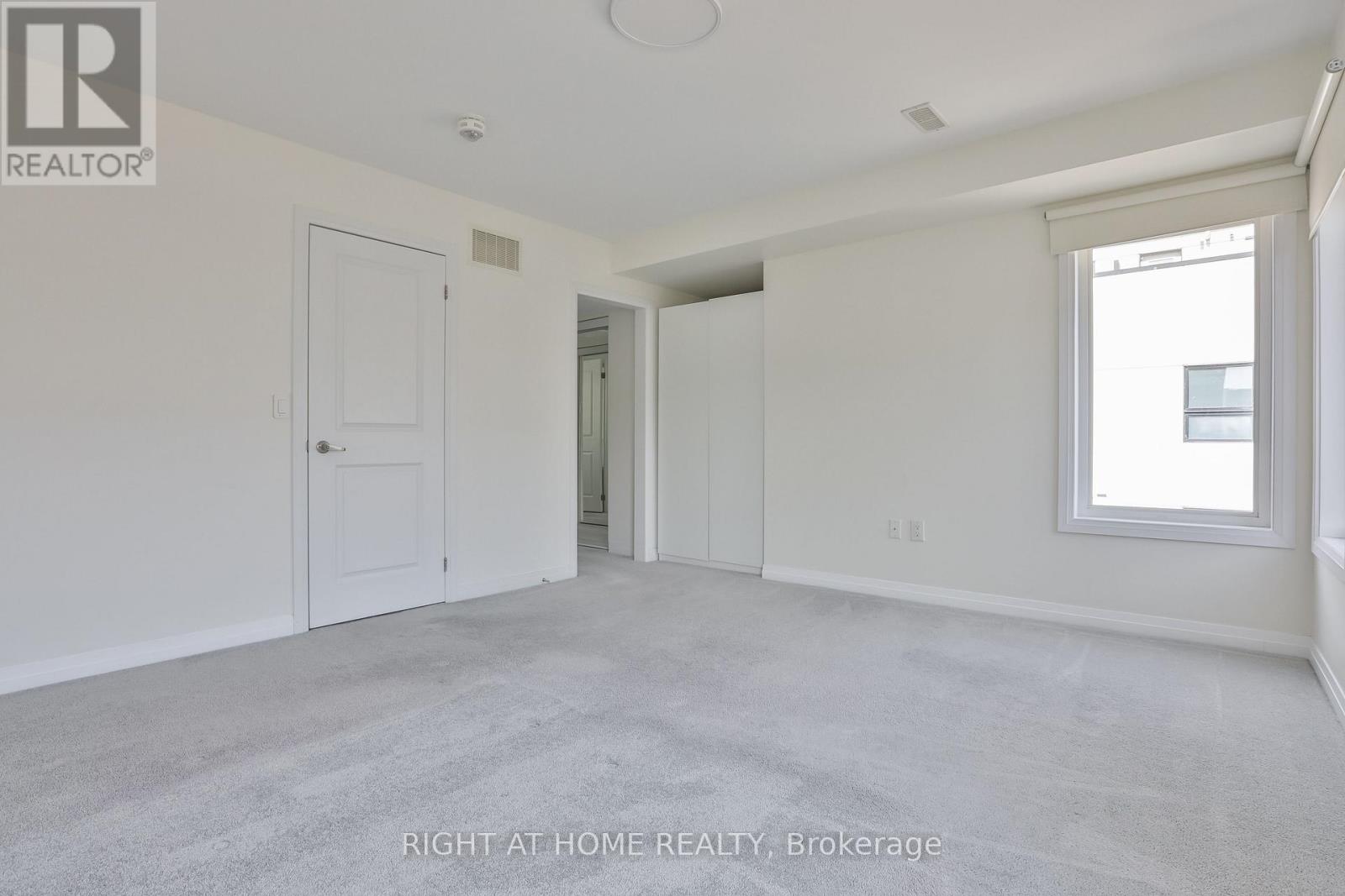 178 Frederick Tisdale Drive, Toronto, Ontario  M3K 0A6 - Photo 27 - W12917558