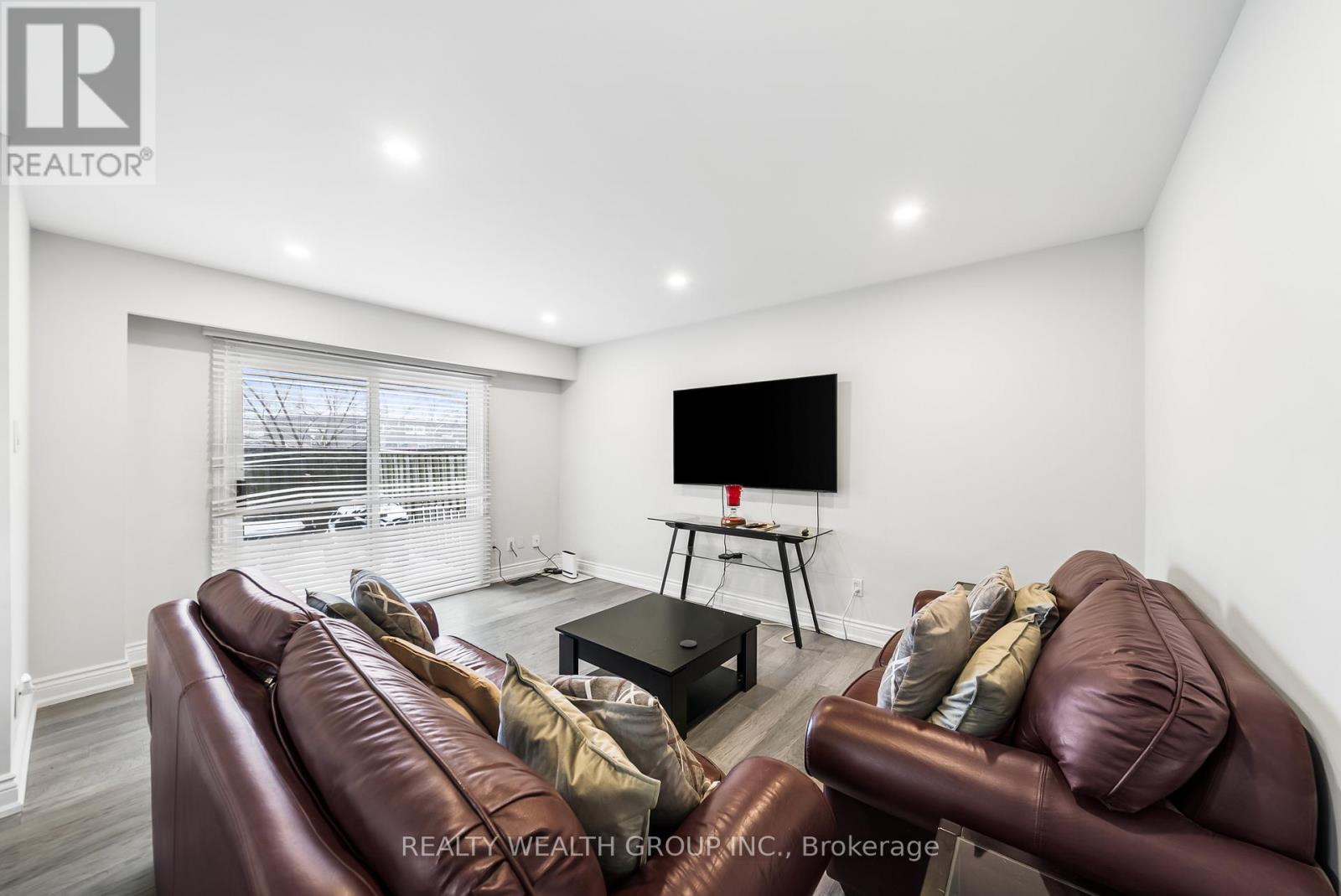 39 - 521 Timber Lane, Burlington, Ontario  L7L 4B1 - Photo 15 - W12917560