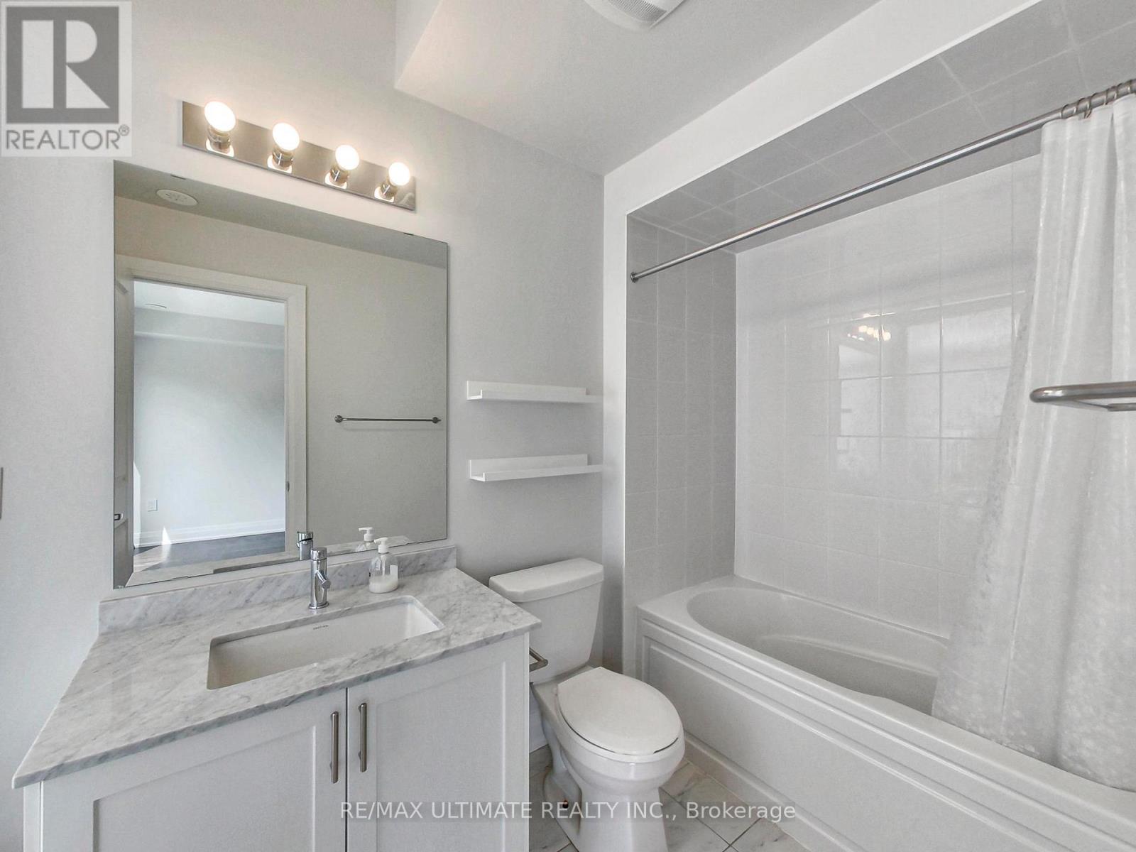 Apt 2 - 14 Creekbank Road, Toronto, Ontario  M6L 0A4 - Photo 7 - W12917564