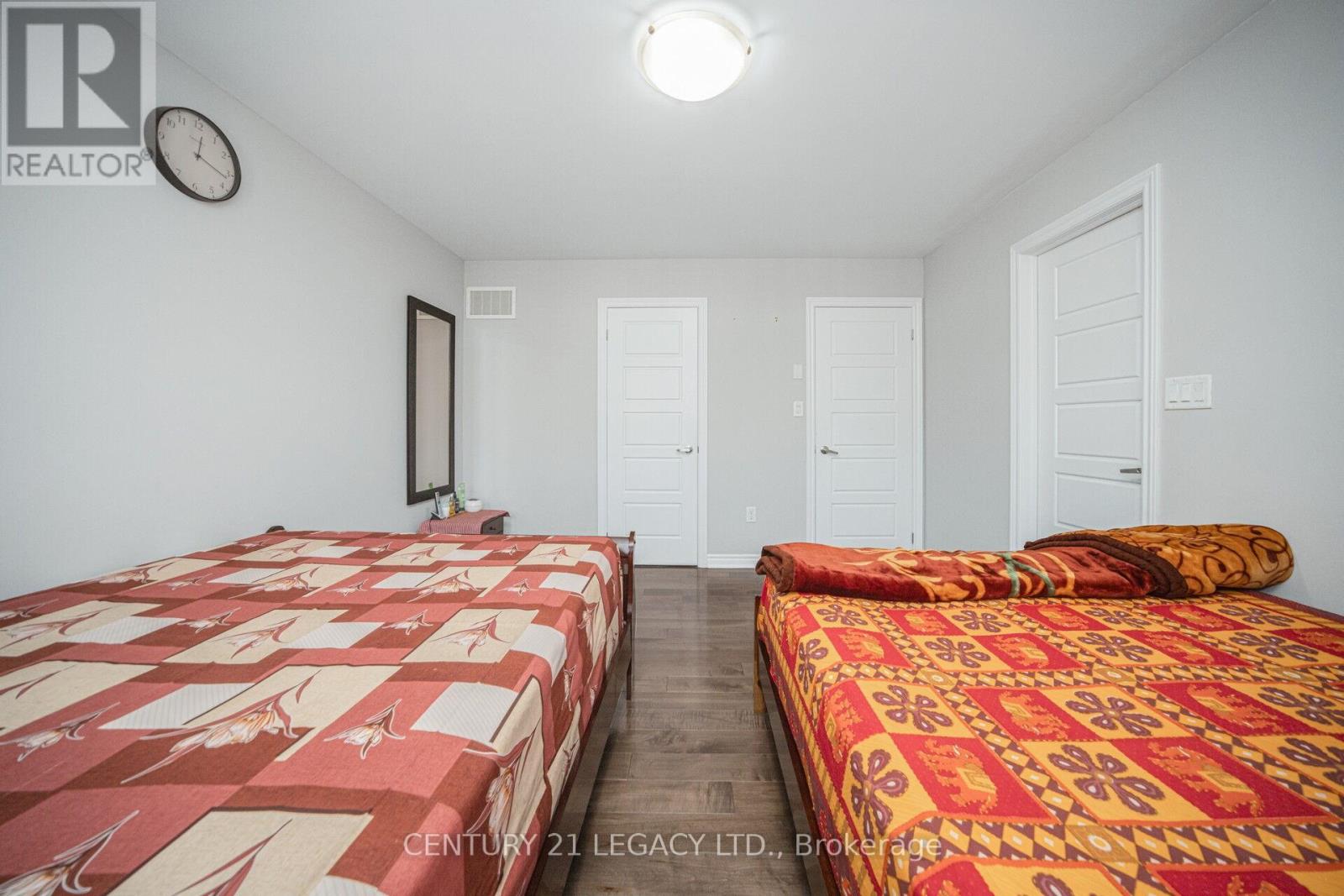 40 Donomore Drive, Brampton, Ontario  L7A 0S7 - Photo 23 - W12917576