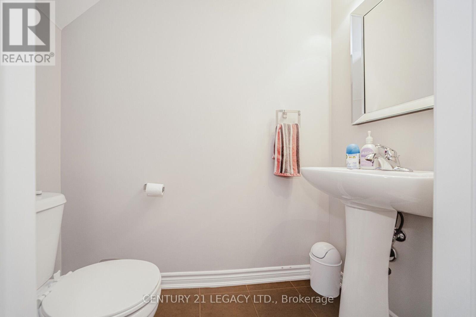 40 Donomore Drive, Brampton, Ontario  L7A 0S7 - Photo 36 - W12917576