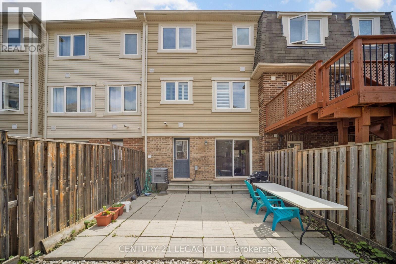 40 Donomore Drive, Brampton, Ontario  L7A 0S7 - Photo 42 - W12917576