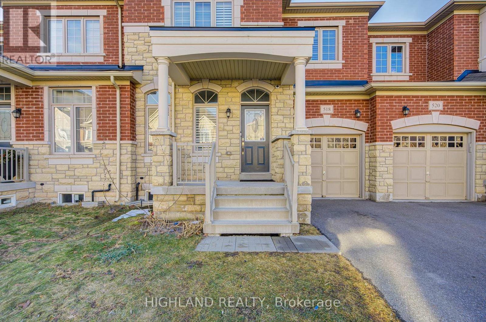 518 Terrace Way, Oakville, Ontario  L6M 1N5 - Photo 5 - W12917588