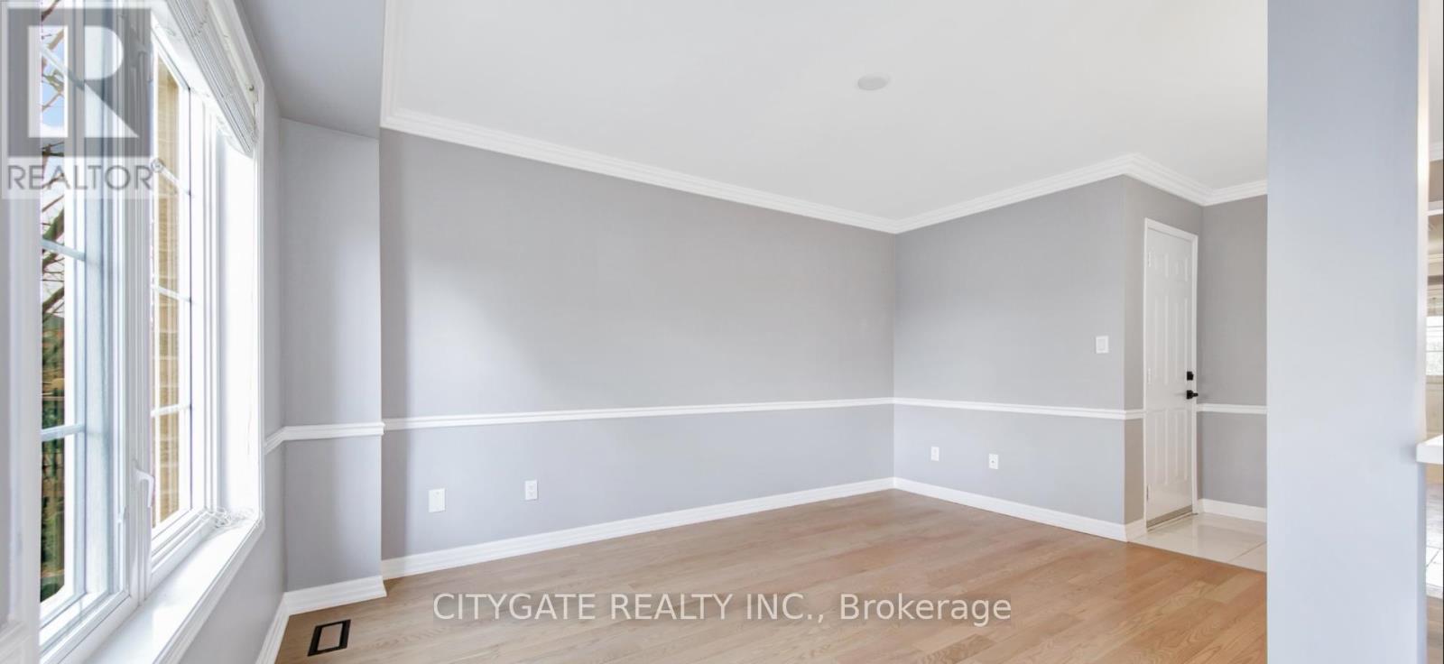 2388 Postmaster Drive, Oakville, Ontario  L6M 4Z4 - Photo 14 - W12917590