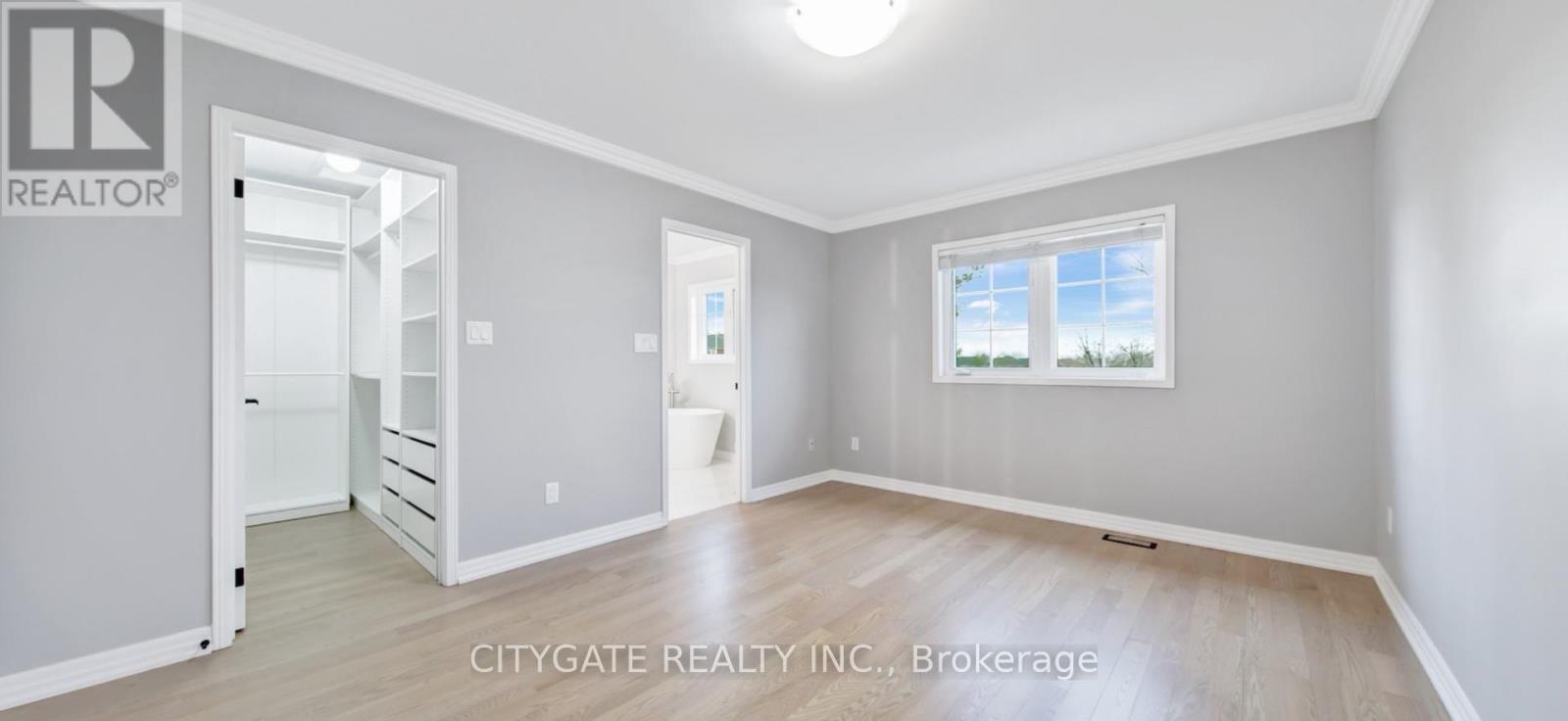 2388 Postmaster Drive, Oakville, Ontario  L6M 4Z4 - Photo 17 - W12917590