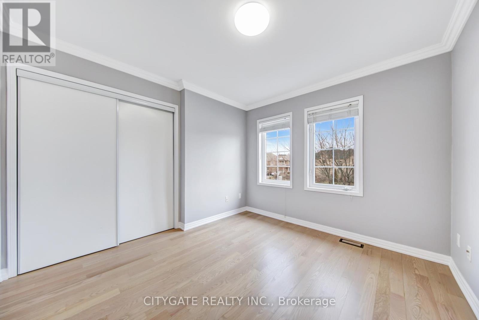 2388 Postmaster Drive, Oakville, Ontario  L6M 4Z4 - Photo 28 - W12917590