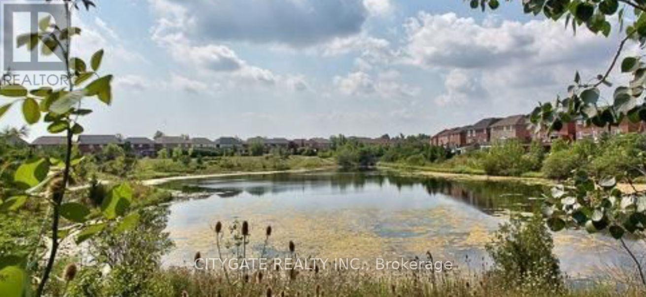 2388 Postmaster Drive, Oakville, Ontario  L6M 4Z4 - Photo 5 - W12917590