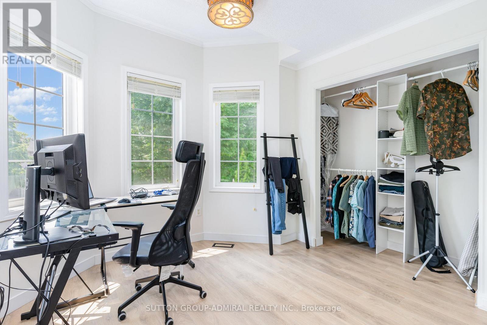 2225 Amberglen Court, Oakville, Ontario  L6M 4W8 - Photo 20 - W12917592