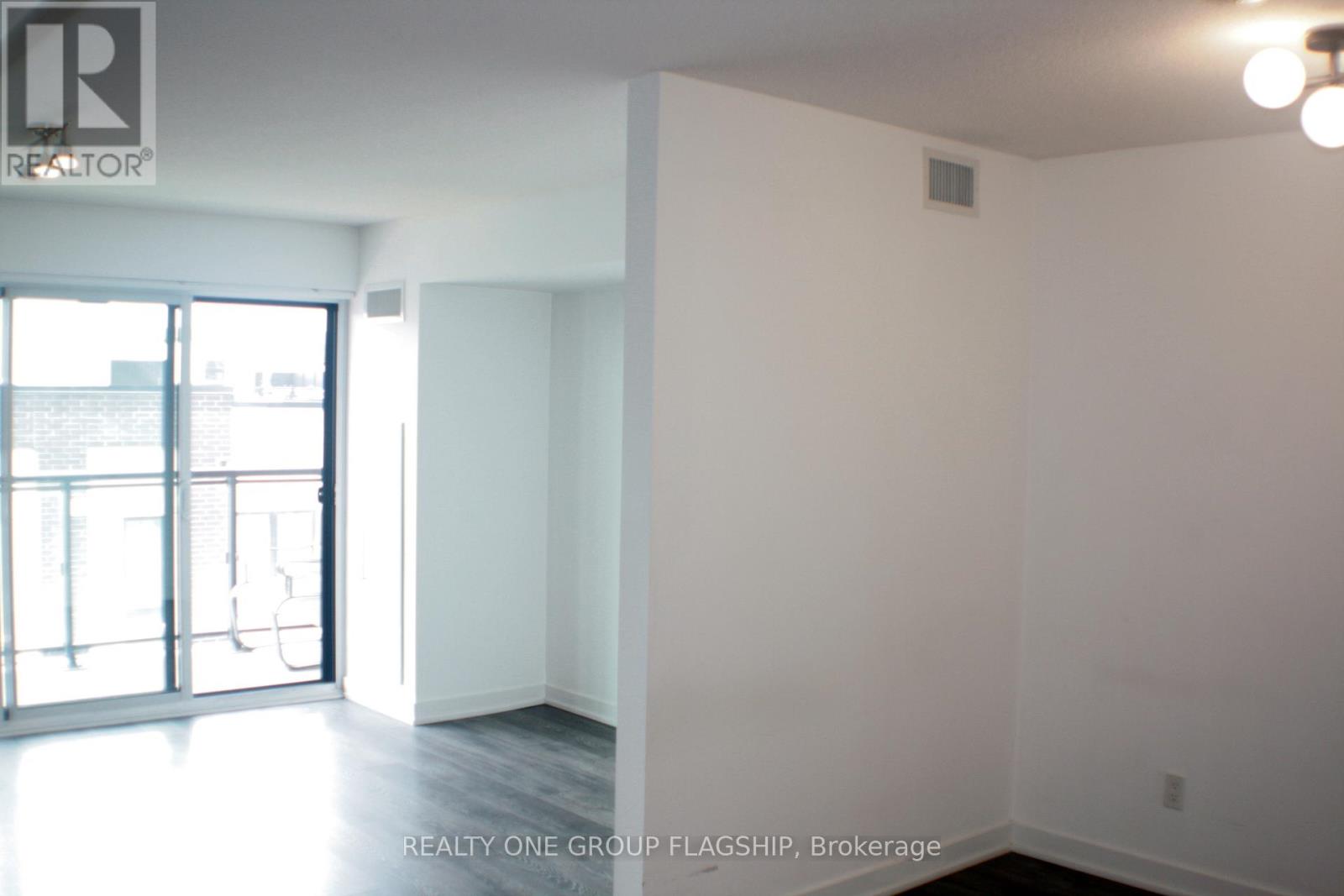 A411 - 1117 Cooke Boulevard, Burlington, Ontario  L7T 0C6 - Photo 10 - W12917604