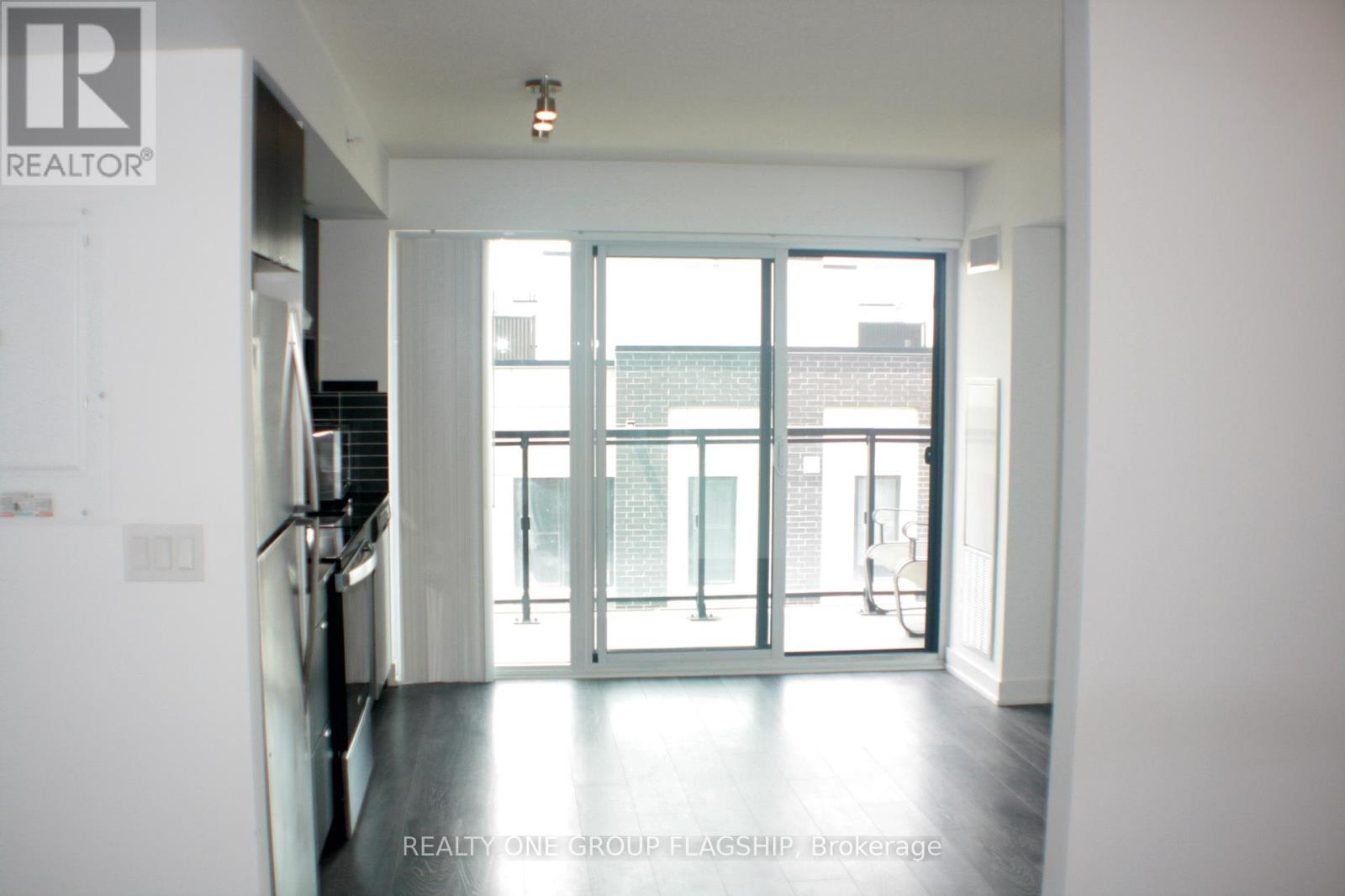 A411 - 1117 Cooke Boulevard, Burlington, Ontario  L7T 0C6 - Photo 6 - W12917604