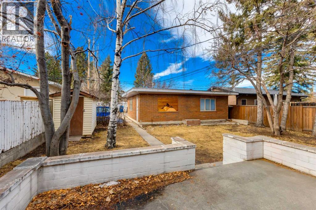 1415 43 Street Sw, Calgary, Alberta  T3C 2A3 - Photo 5 - A2294734