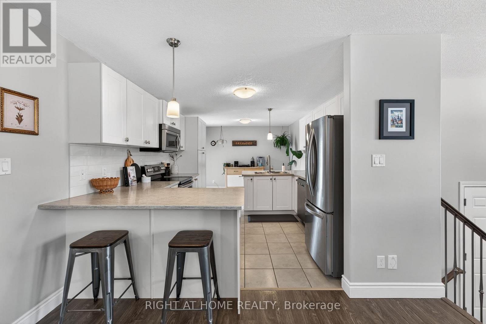 48 Freedom Crescent, Quinte West, Ontario  K8V 0C2 - Photo 10 - X12917536