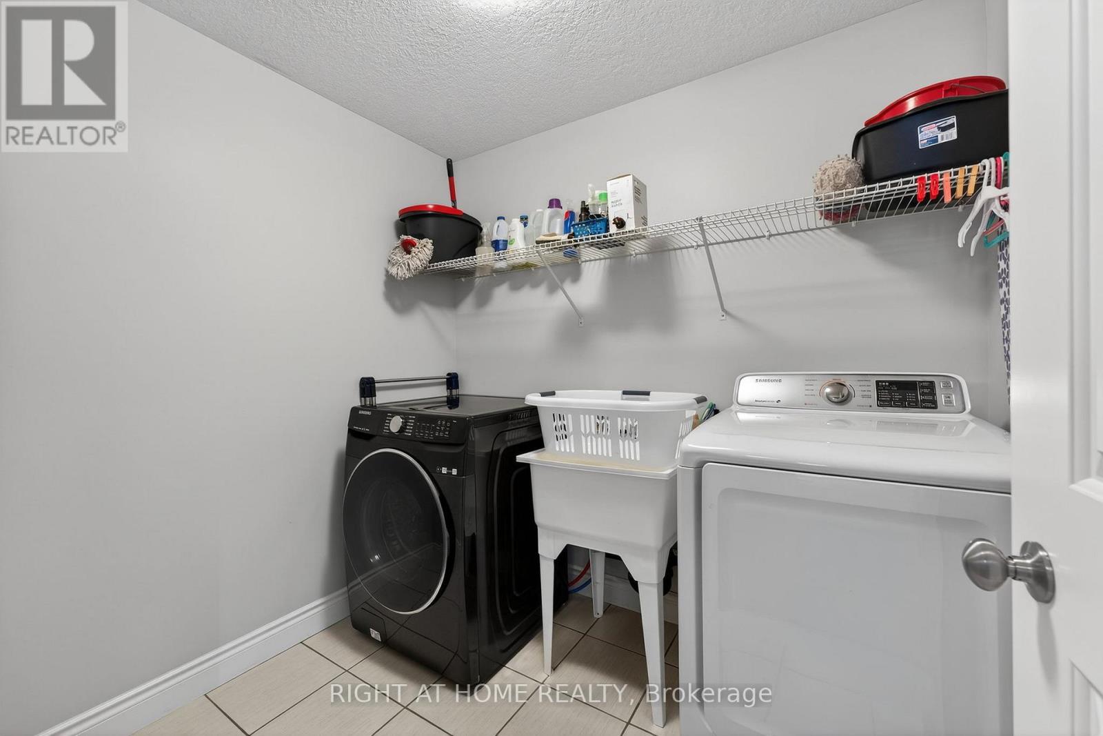 48 Freedom Crescent, Quinte West, Ontario  K8V 0C2 - Photo 33 - X12917536