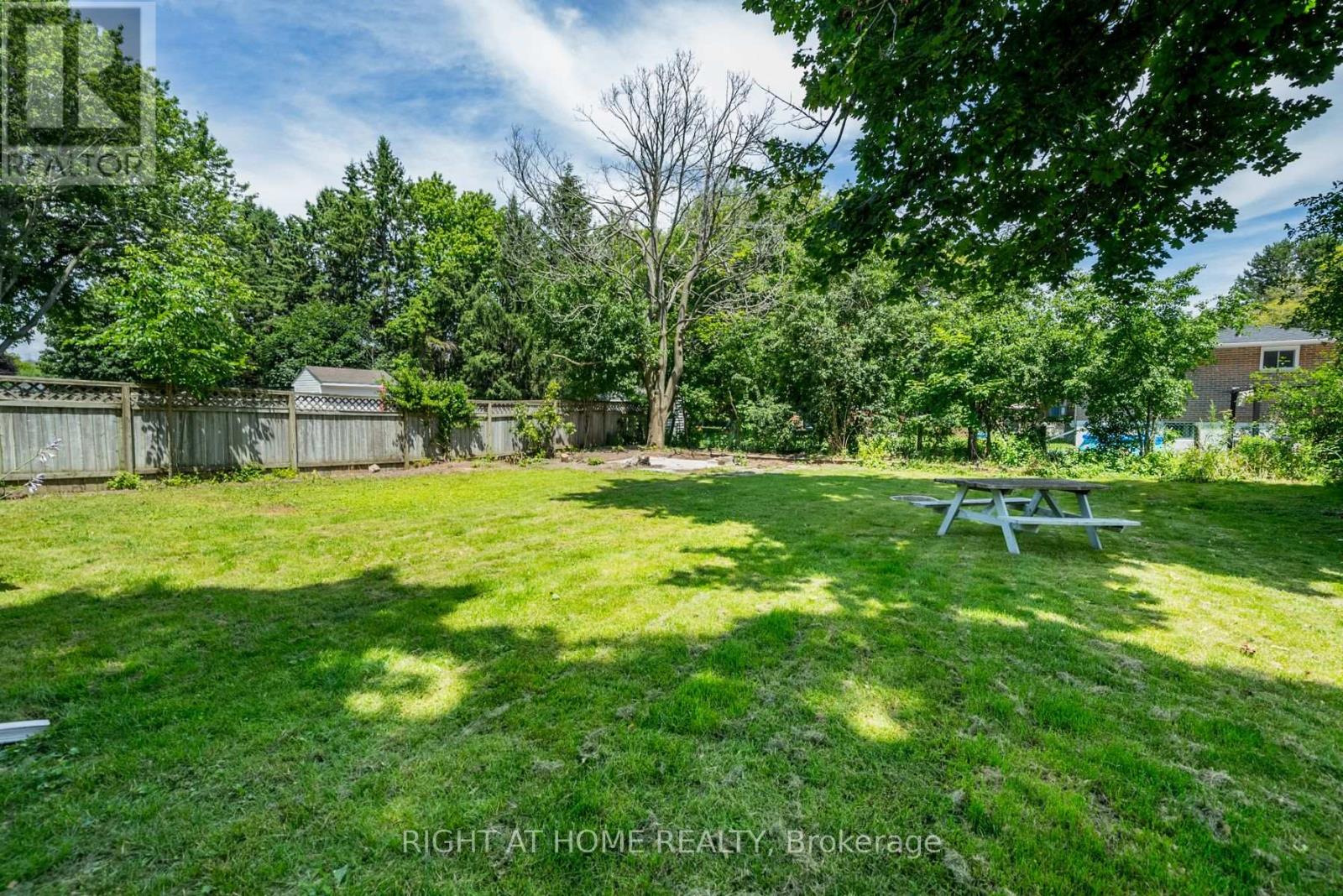 47 Meredith Crescent, Cobourg, Ontario  K9A 4R3 - Photo 38 - X12917542