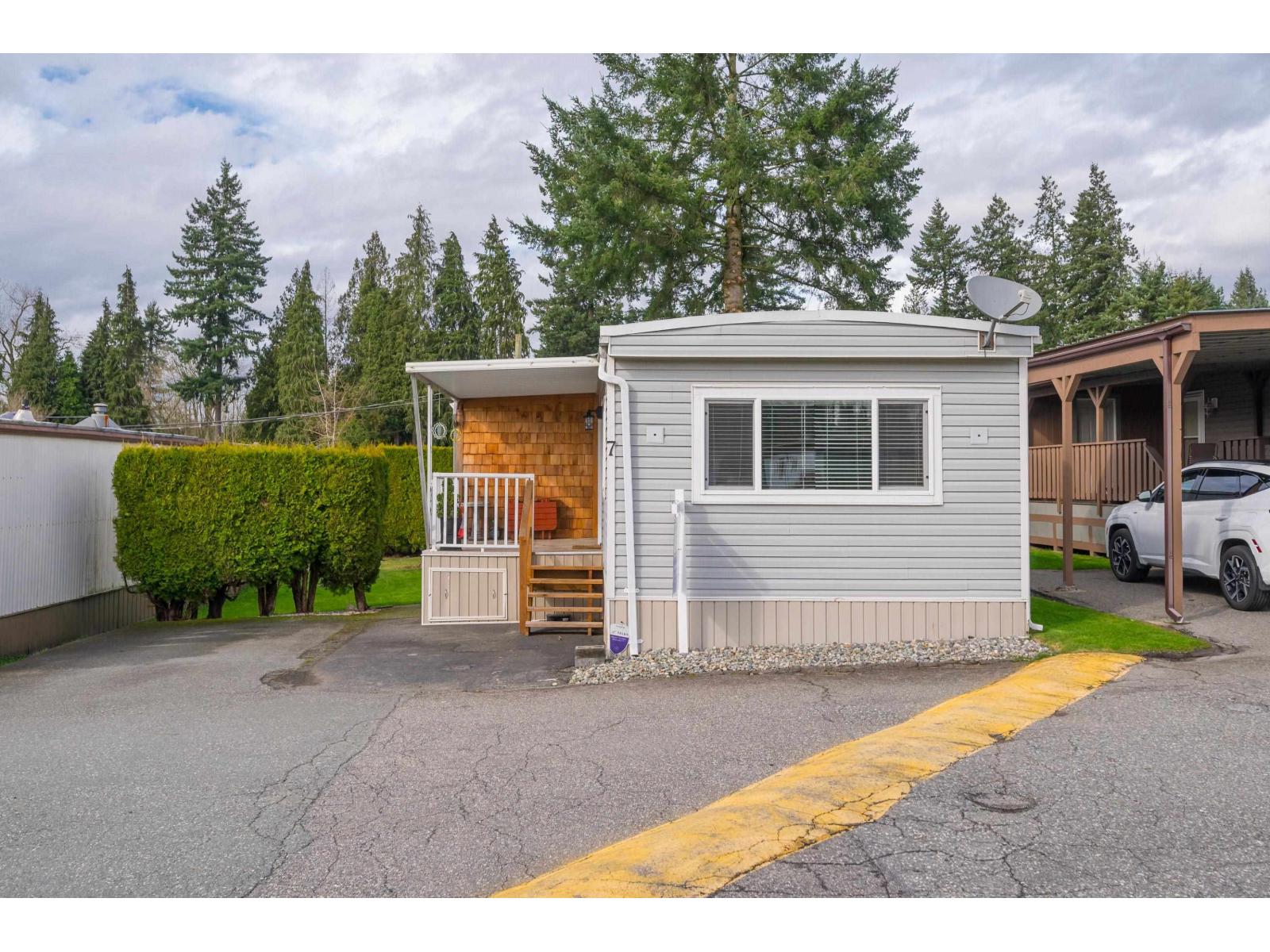 7 4426 232 Street, Langley, British Columbia  V2Z 2R2 - Photo 3 - R3102087