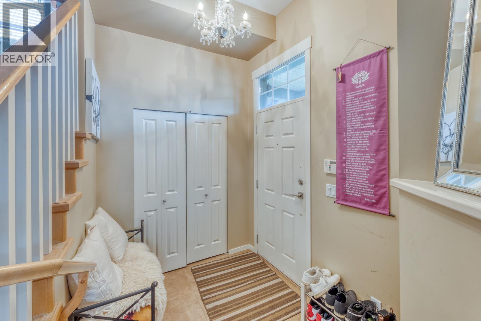 123 Maple Drive, Port Moody, British Columbia  V3H 0A7 - Photo 2 - R3103288