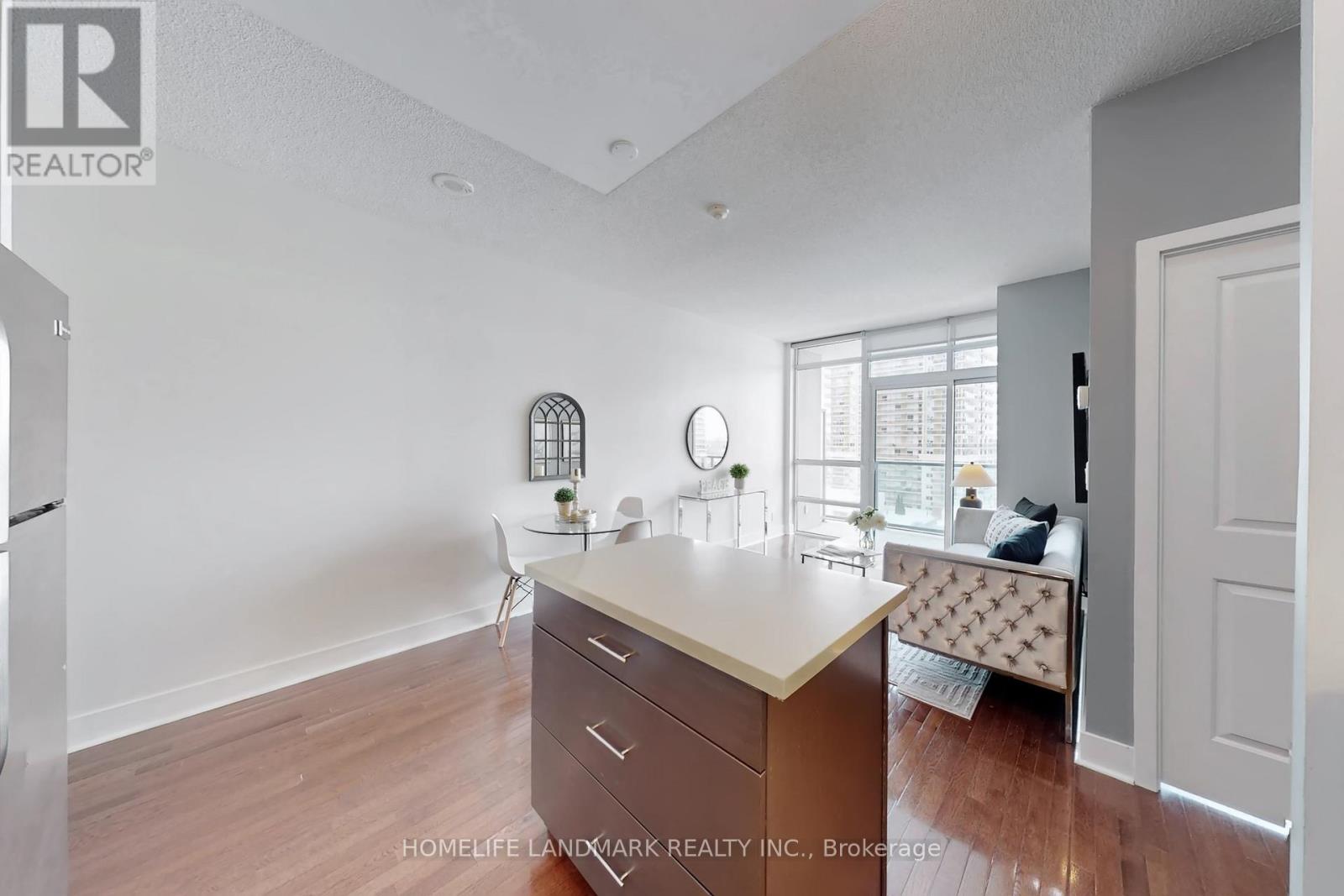 911 - 26 Norton Avenue, Toronto, Ontario  M2N 0C6 - Photo 16 - C12917636