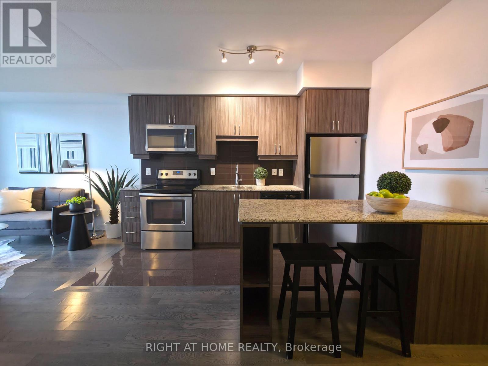 Ne616 - 9205 Yonge Street, Richmond Hill, Ontario  L4C 1V5 - Photo 7 - N12917612