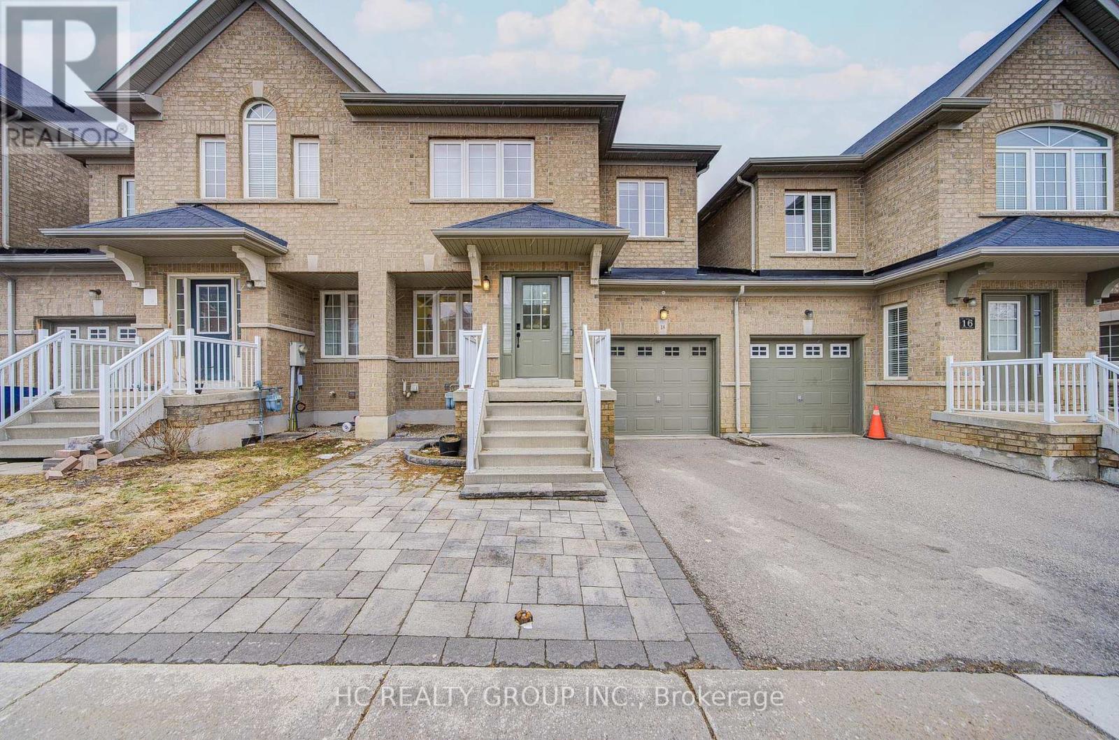 18 QUATTRO AVENUE, Richmond Hill, Ontario