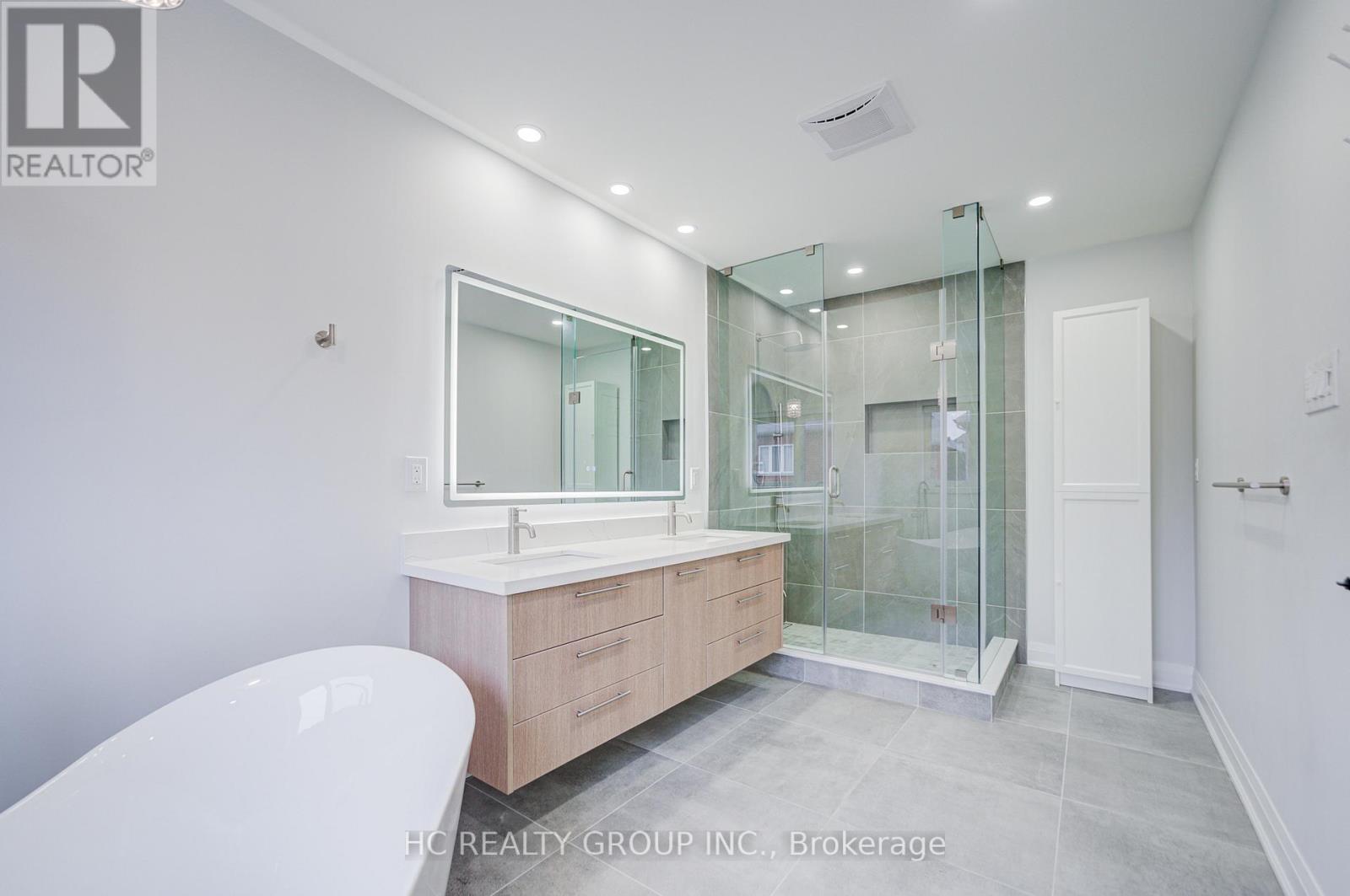 18 Quattro Avenue, Richmond Hill, Ontario  L4E 0S5 - Photo 26 - N12917614