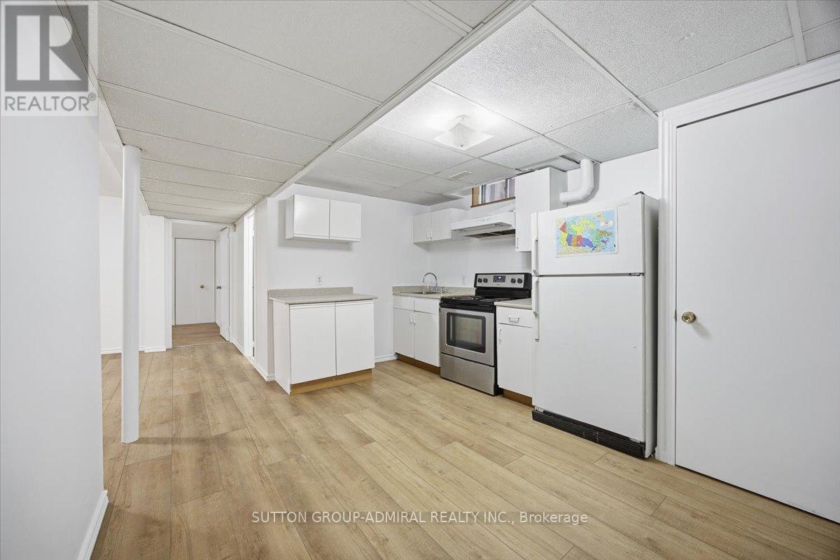 137 Chelwood Drive, Vaughan, Ontario  L4J 7C6 - Photo 26 - N12917624