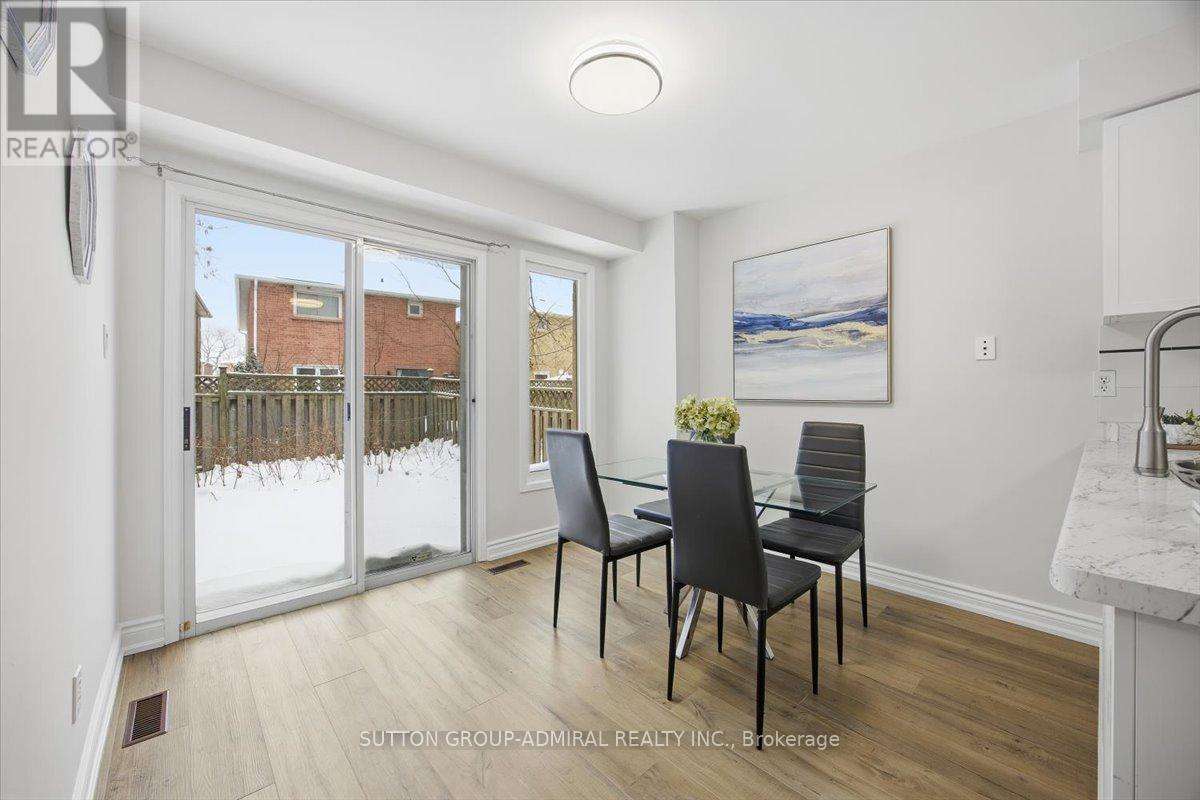 137 Chelwood Drive, Vaughan, Ontario  L4J 7C6 - Photo 7 - N12917624