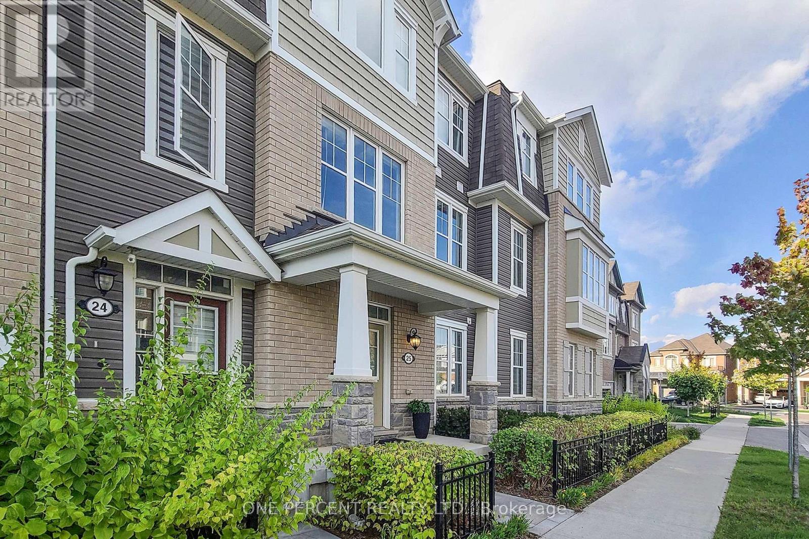 25 - 501 Buckeye Court, Milton, Ontario  L9E 1P3 - Photo 3 - W12917616