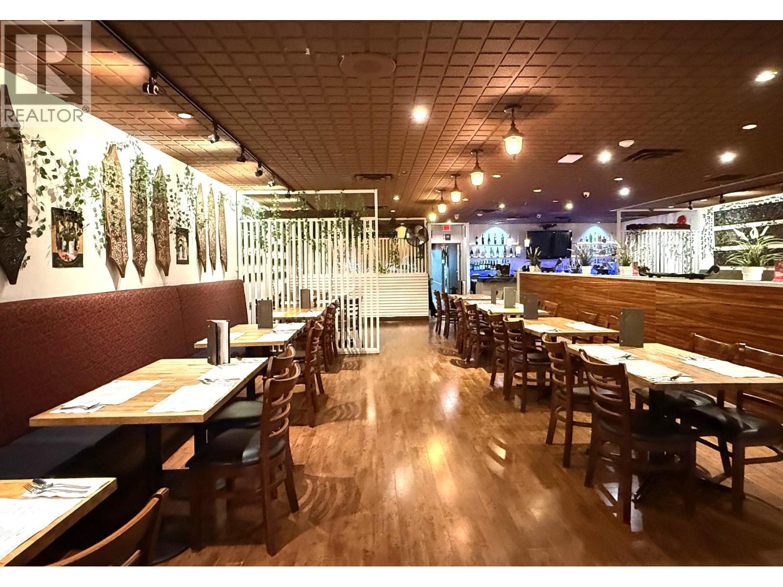 1043 DAVIE STREET, Vancouver, British Columbia