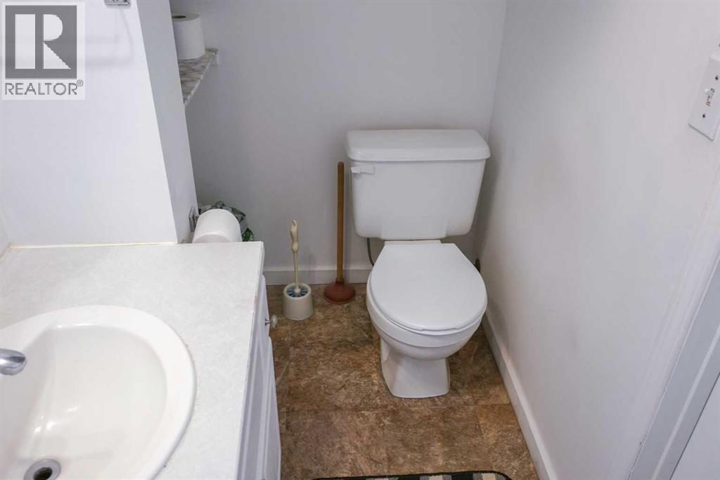 206 Mcgill Boulevard W, Lethbridge, Alberta  T1K 4C5 - Photo 29 - A2291720