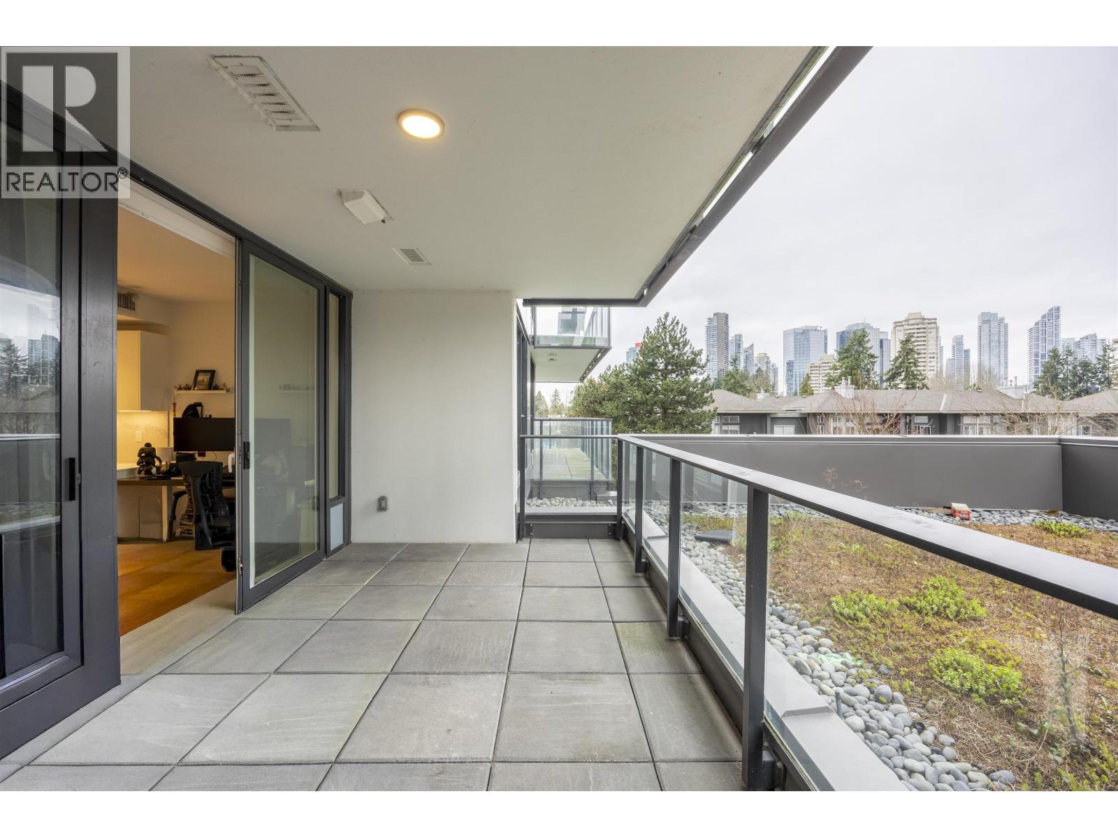 302 6699 Dunblane Avenue, Burnaby, British Columbia  V5H 0J8 - Photo 12 - R3102626