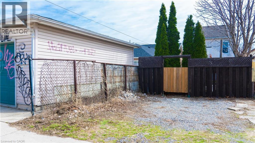 51 Tisdale Street N, Hamilton, Ontario  L8L 5M3 - Photo 43 - 40814857