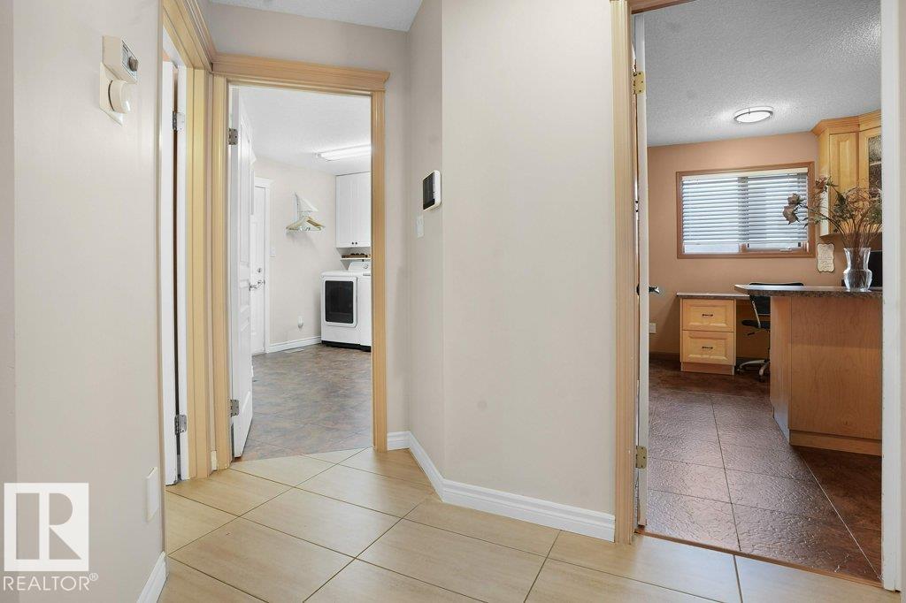 762 Wells Wd Nw, Edmonton, Alberta  T6M 2J9 - Photo 38 - E4478905