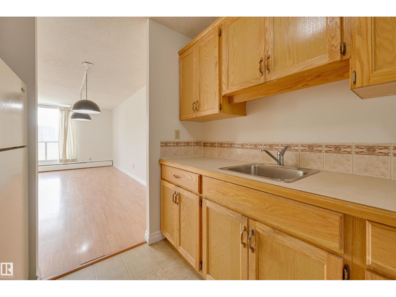 #802 10011 116 St Nw, Edmonton, Alberta  T5K 1V4 - Photo 18 - E4478907