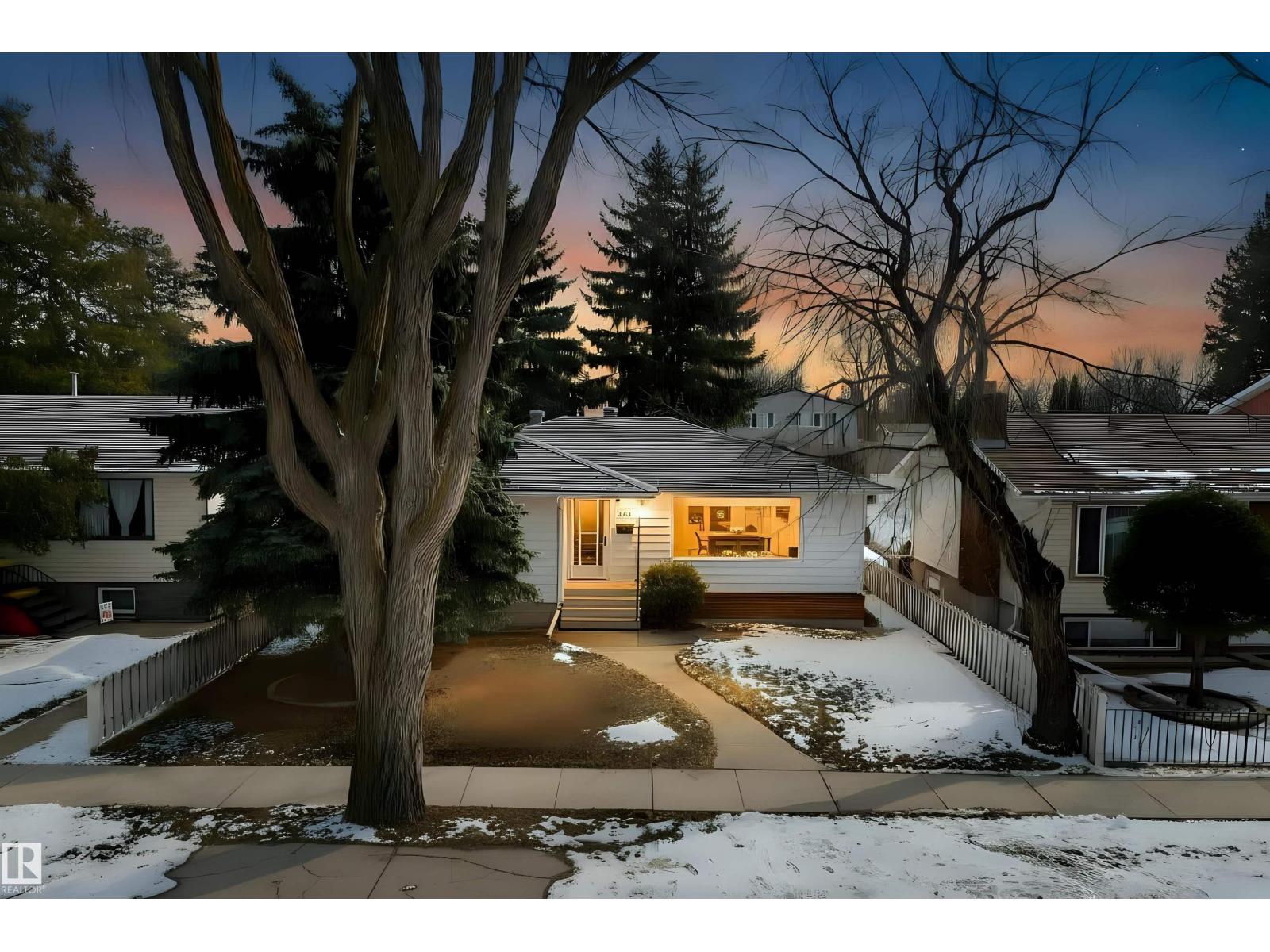 9613 151 ST NW, edmonton, Alberta