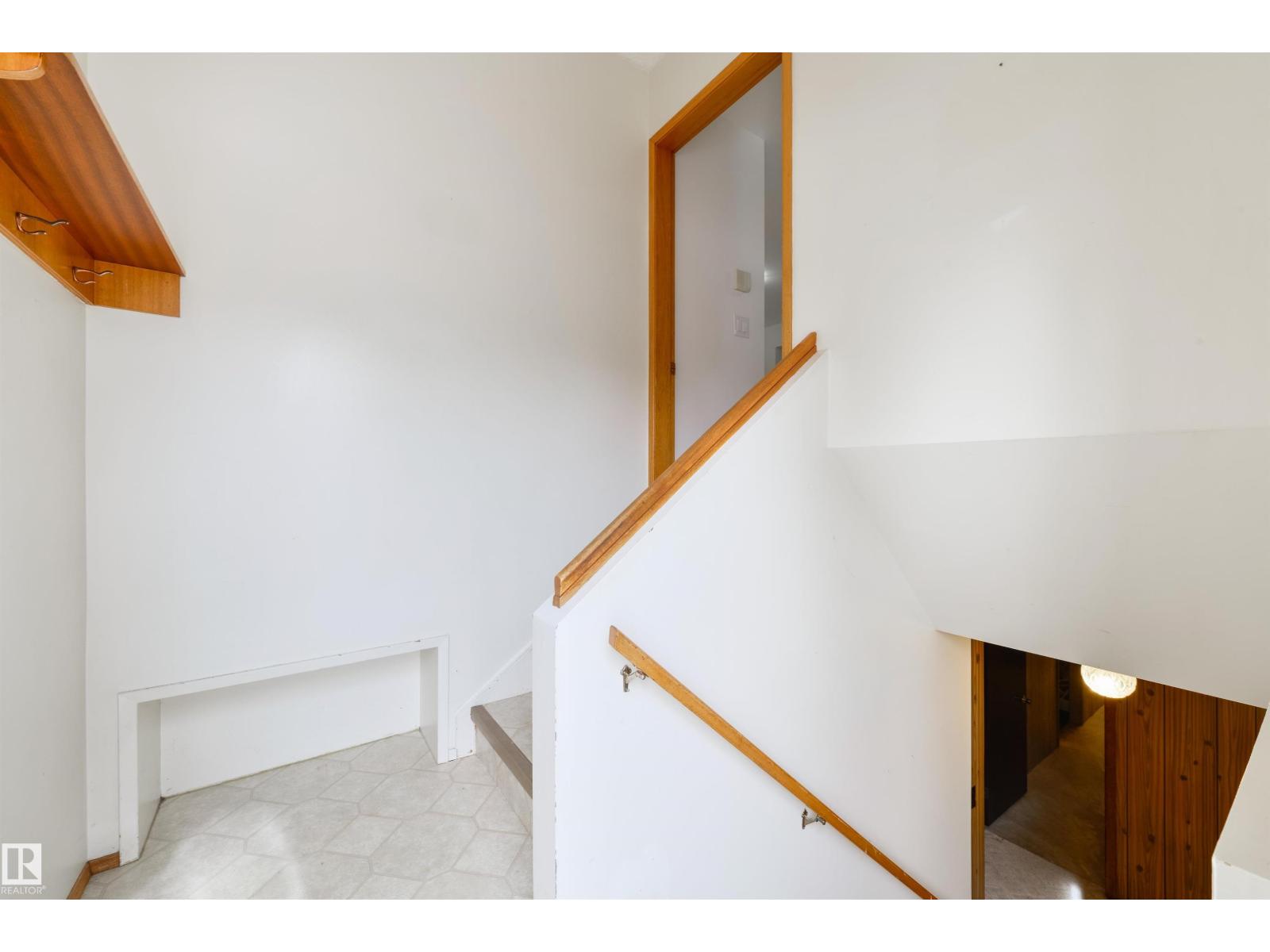 9613 151 St Nw, Edmonton, Alberta  T5P 1S5 - Photo 23 - E4478908