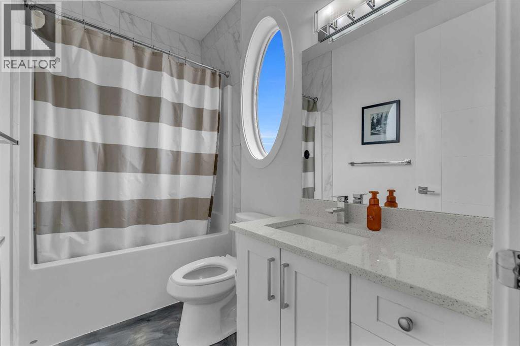 205 Kinniburgh Cove, Chestermere, Alberta  T1X 0Y6 - Photo 23 - A2291809