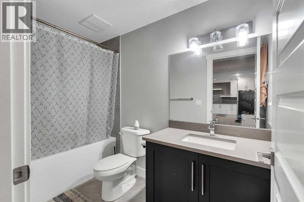 109 Chelsea Grove, Chestermere, Alberta  T1X 1Z5 - Photo 39 - A2295752