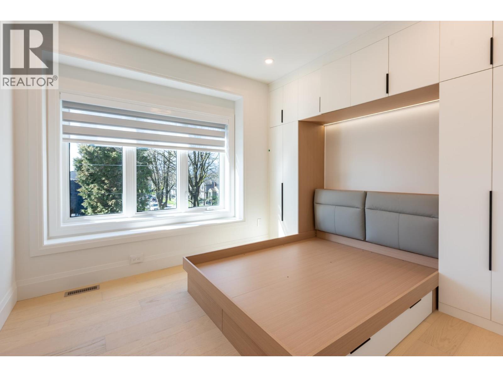 2890 Grant Street, Vancouver, British Columbia  V5K 4C8 - Photo 11 - R3103260